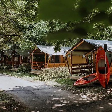 Sioglamping In Siocamping Parque de Campismo Siófok